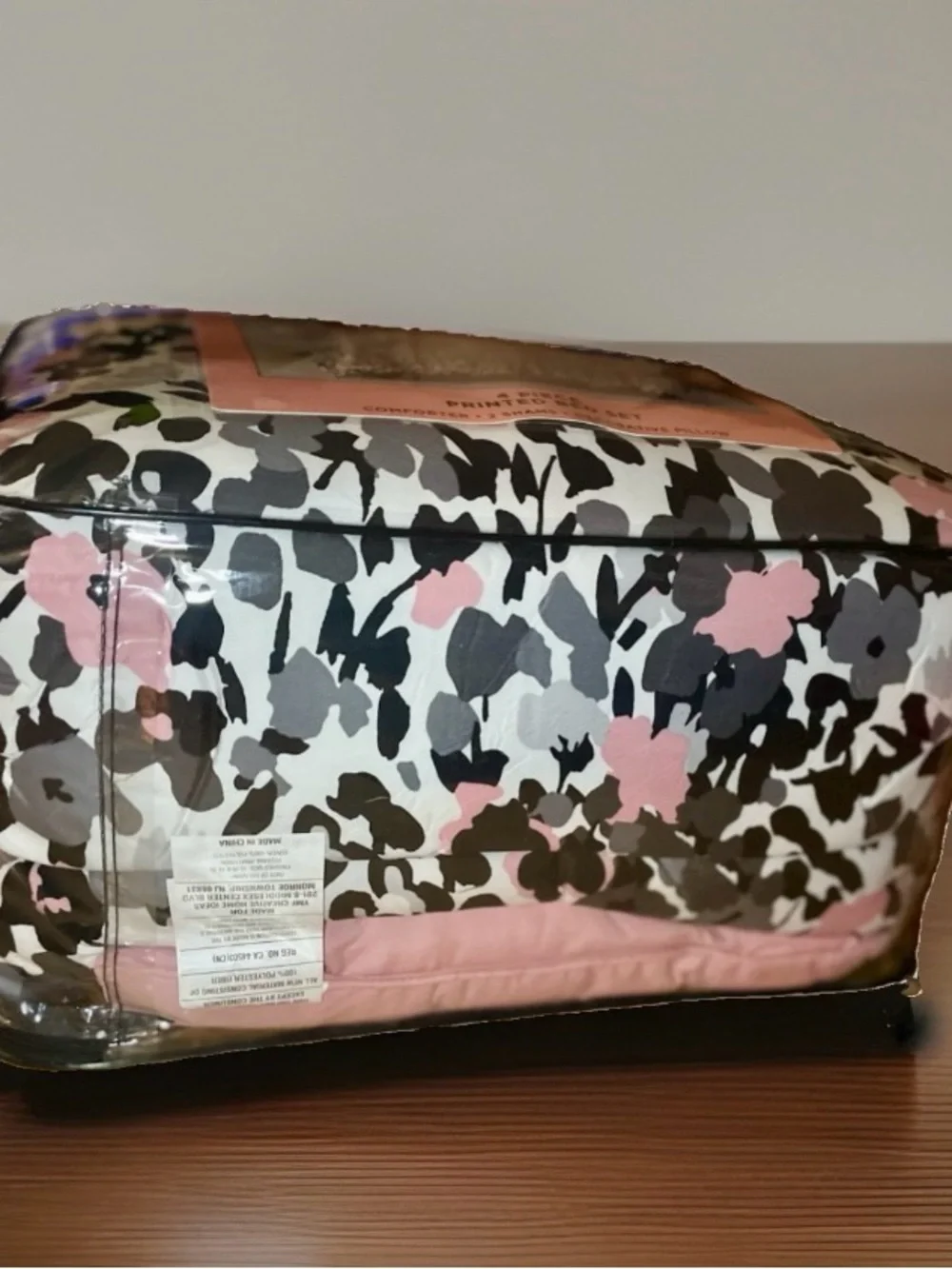 Juicy Couture 4-Piece Queen Printed Bed Set - Black Pink Floral Camo Comforter